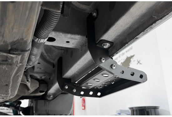 Подножки BMS ALTAI для Chevrolet Silverado 2017-2024 и GMC Sierra 2018-2024