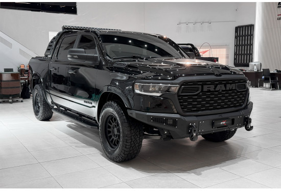 Пороги алюминиевые BMS Travel для Dodge Ram TRX Crew Cab 2018-2025