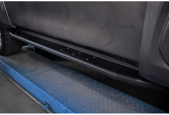 Пороги алюминиевые BMS Travel для Nissan Patrol Y62 2015-2018