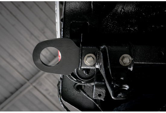 Буксировочная проушина задняя для Suzuki Jimny 1998-2018