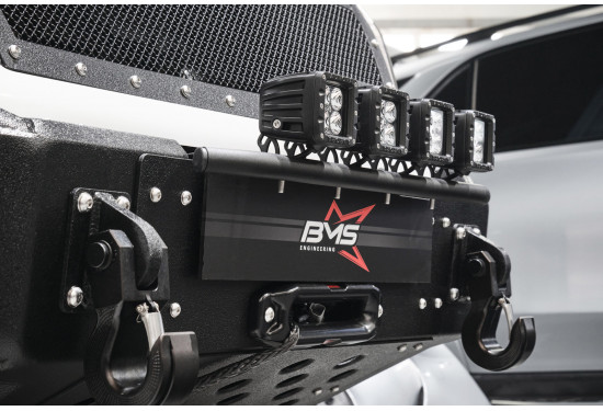 Крепление для дополнительной оптики под номерной знак с защитной дугой