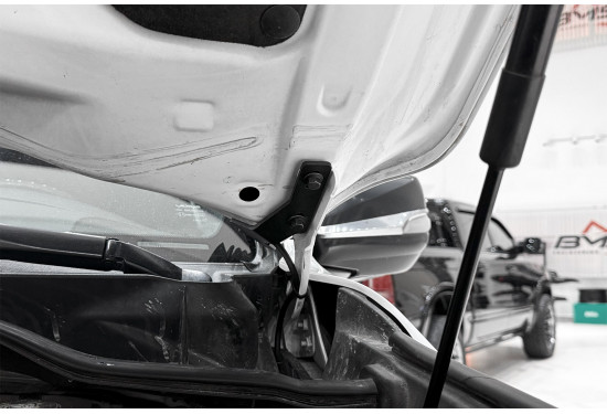 Крепление фар на капот для Lexus LX570 / LX450d 2015-2022