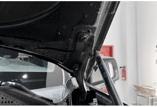 Крепление фар на капот для GMC Sierra 2018-2025