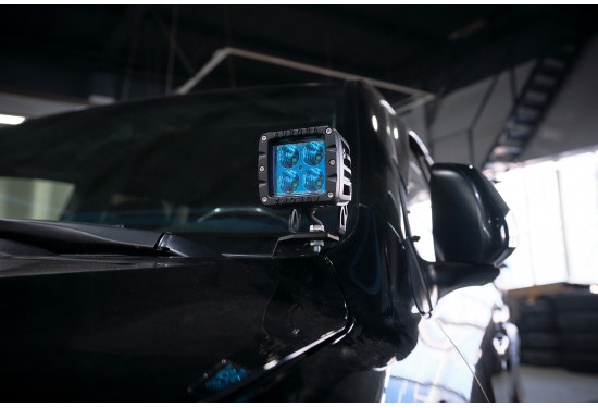 Крепление фар на капот для Toyota Land Cruiser 200 2007-2021