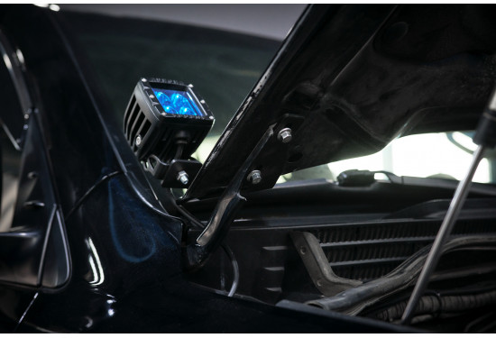 Крепление фар на капот для Toyota Land Cruiser 200 2007-2021