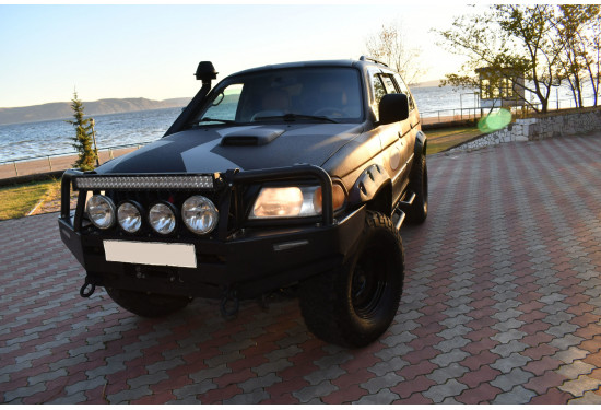 Расширители колёсных арок для Mitsubishi Pajero Sport I (1998-2007) (под силовой бампер)
