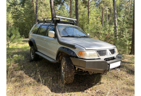 Расширители колёсных арок для Mitsubishi Pajero Sport I (1998-2007) (под силовой бампер)