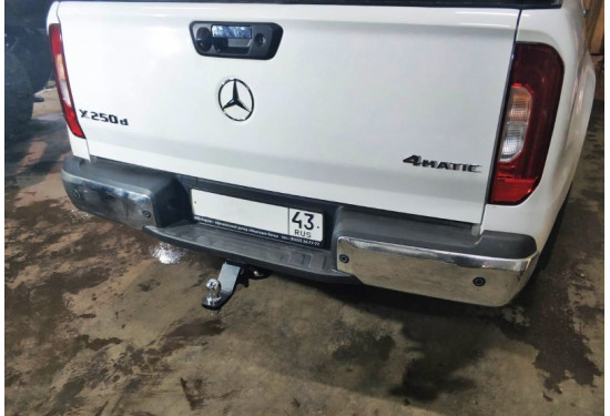 Фаркоп для Mercedes-Benz X-Class
