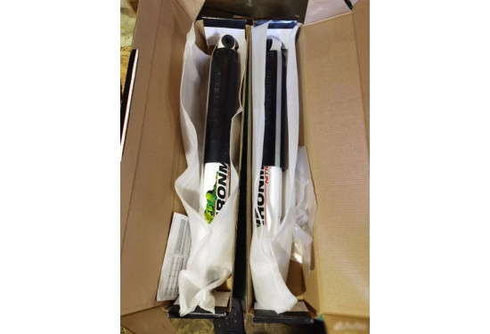 Амортизатор задний Ironman для Mitsubishi Delica L400 1994-2000 без ECS лифт до 45 мм (газовый)