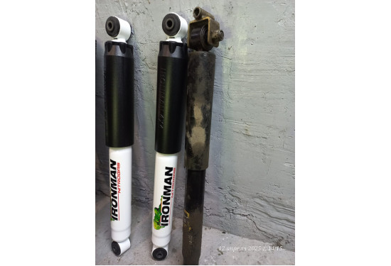 Амортизатор задний Ironman для Jeep Cherokee Liberty KJ/KK 2001-2012 лифт до 45 мм (газовый)