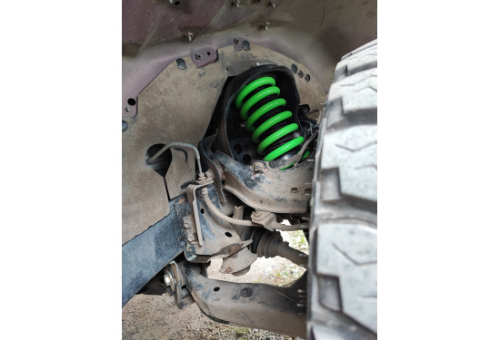 Амортизатор передний Ironman PRO для Chevrolet TrailBlazer 2012+ и Isuzu D-Max 2012-2019 лифт до 50 мм (масло)