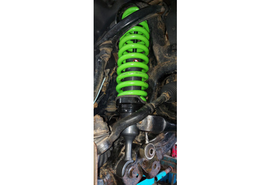 Амортизатор передний Ironman PRO для Toyota Land Cruiser 200 лифт до 50 мм (масло)