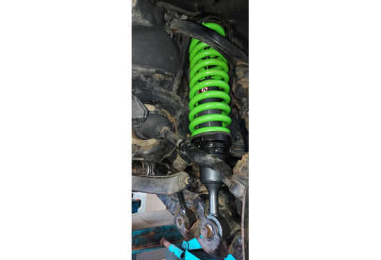 Амортизатор передний Ironman PRO для Toyota Land Cruiser 200 лифт до 50 мм (масло)