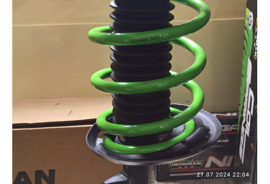 Стойка в сборе передняя левая Ironman для Toyota RAV4 2019+ лифт до 50 мм (газовая)