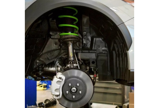 Стойка в сборе передняя правая Ironman для Subaru Outback 2015-2019 лифт до 50 мм (газовая)