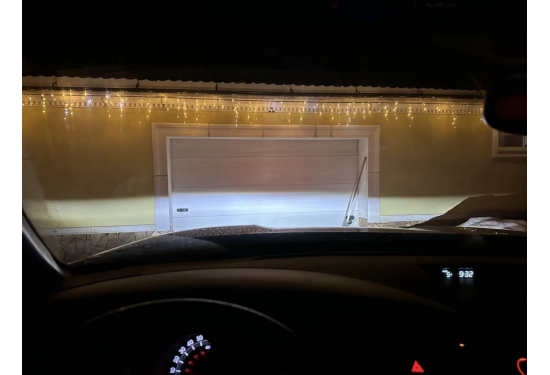 Светодиодные противотуманные LED фары для Toyota Sequoia 2008-2017