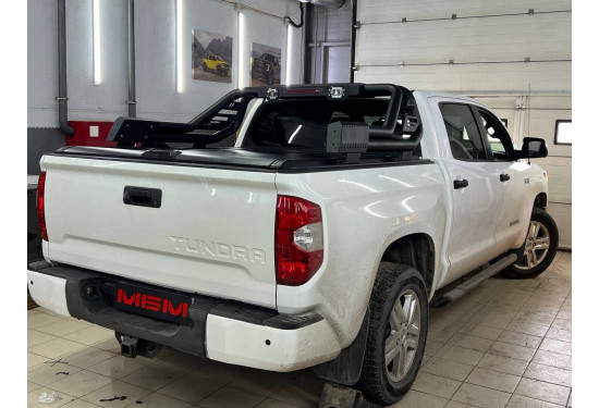 Механическая роллета для Toyota Tundra 2007-2021 CREW MAX 5.5 FT