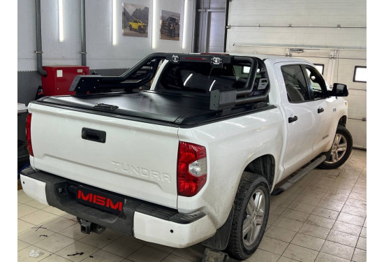 Механическая роллета для Toyota Tundra 2007-2021 CREW MAX 5.5 FT