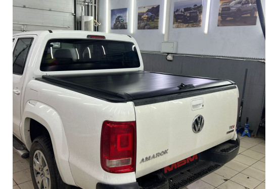 Механическая роллета для Volkswagen Amarok