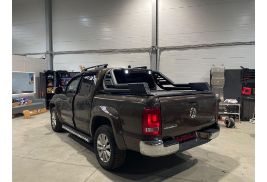 Механическая роллета для Volkswagen Amarok