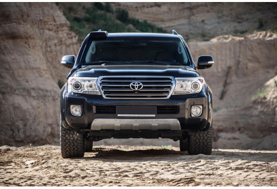 Накладка переднего бампера для Toyota Land Cruiser 200 2012-2015