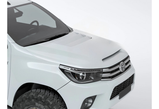 Пластиковый капот Toyota Hilux 2015+