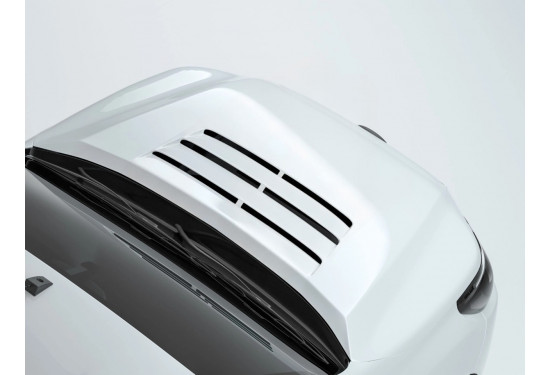 Пластиковый капот Toyota Hilux 2015+