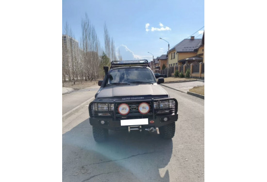 Бампер силовой передний OJ серии "ТРОФИ" для Toyota Land Cruiser 80 с кенгурином и ПТФ
