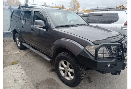 Бампер силовой передний OJ серии "ТРОФИ" для Nissan Navara D40 / Pathfinder R51 2010-2015 с кенгурином и противотуманными фарами