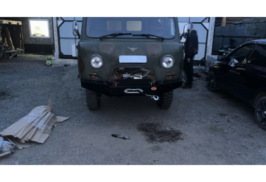 Бампер силовой передний OJ серии "ТРОФИ" для УАЗ 2206 "Буханка" с местами под ПТФ