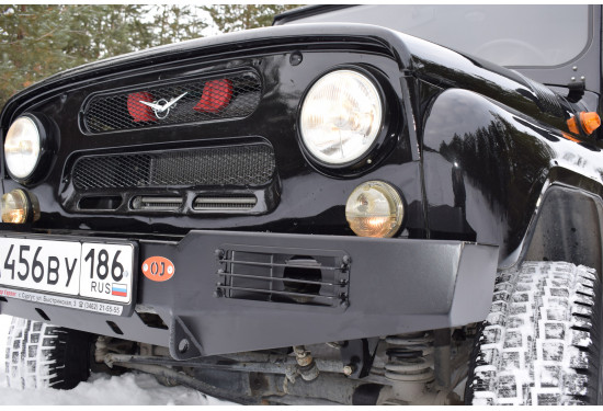 Бампер силовой передний OJ серии "ТРОФИ" для УАЗ Хантер и УАЗ 469/3151 с центральной дугой и противотуманными фарами