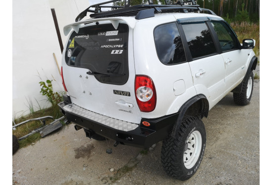 Бампер силовой задний OJ серии "ТРОФИ" для Chevrolet NIVA с квадратом под фаркоп
