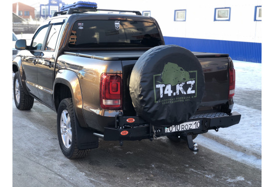 Бампер силовой задний OJ серии "ТРОФИ" для Volkswagen Amarok с калиткой под запаску и квадратом под фаркоп
