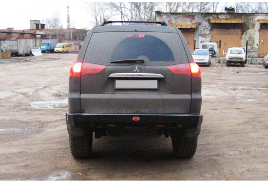 Бампер силовой задний OJ серии "ТРОФИ" для Mitsubishi Pajero Sport 2 с квадратом под фаркоп