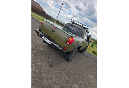 Бампер силовой задний OJ серии "ТУРИЗМ" для Mitsubishi L200 2006-2015 с квадратом под фаркоп