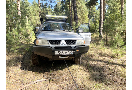 Бампер силовой передний OJ серии "ТУРИЗМ" для Mitsubishi Pajero Sport I 2004-2009