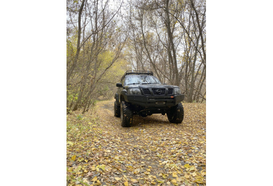Бампер силовой передний OJ серии "ТРОФИ" для Nissan Patrol Y61 2004-2010 с местами под ПТФ