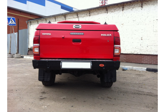 Бампер силовой задний OJ серии "ТРОФИ" для Toyota Hilux 2011-2015 с квадратом под фаркоп