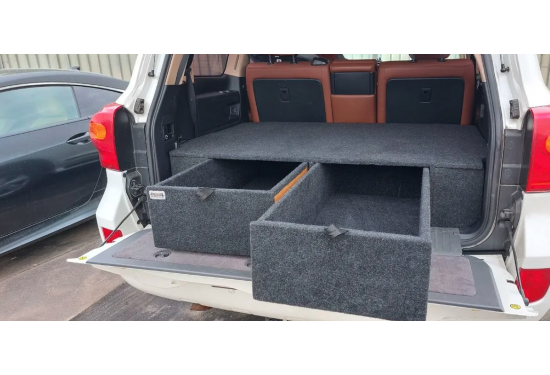 Органайзер « Лесник» для Toyota Land Cruiser 200 и Lexus LX570