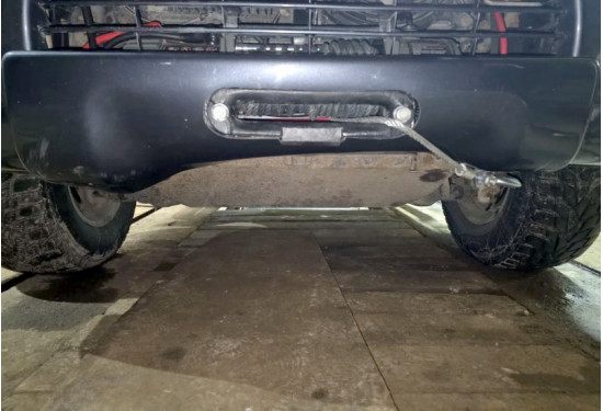 Площадка под лебёдку в штатный бампер Mitsubishi Pajero Sport 1998-2008