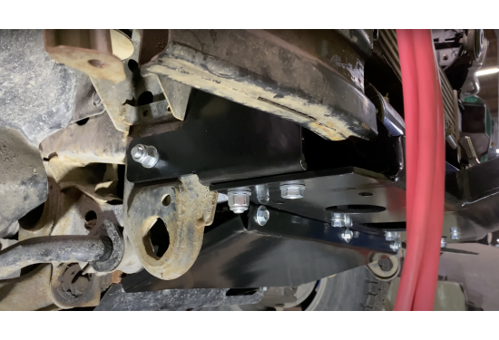 Площадка под лебёдку в штатный бампер Mitsubishi L200 2015-2019