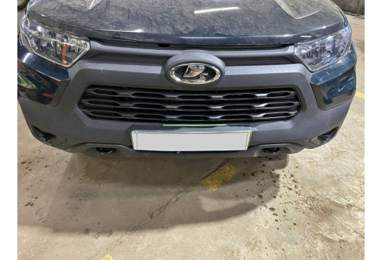 Площадка под лебёдку в штатный бампер LADA Niva Travel с кондиционером
