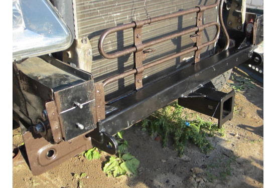 Передний фаркоп для Chevrolet NIVA до 2009 года