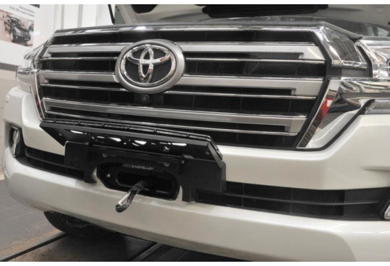 Площадка под лебёдку в штатный бампер Toyota Land Cruiser 200 2015-2021