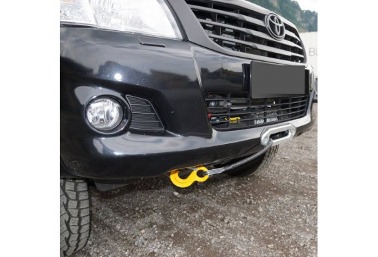 Площадка под лебёдку в штатный бампер Toyota Hilux 2005-2015