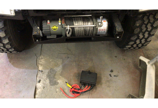 Площадка под лебёдку в штатный бампер Toyota Land Cruiser Prado 70 серии 1993-1996