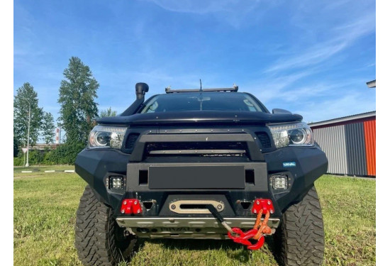 Бампер силовой передний алюминиевый Rival для Toyota Hilux 2015-2020