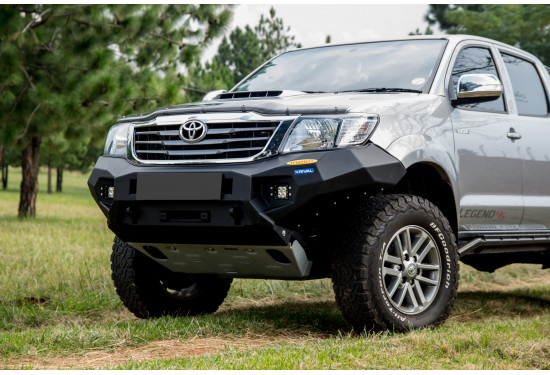 Бампер силовой передний алюминиевый Rival для Toyota Hilux 2011-2015