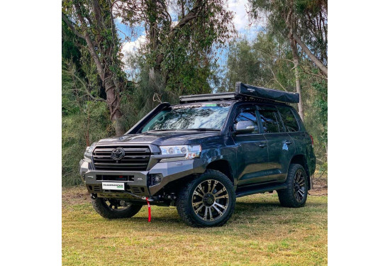 Бампер силовой передний алюминиевый Rival для Toyota Land Cruiser 200 2015-2021