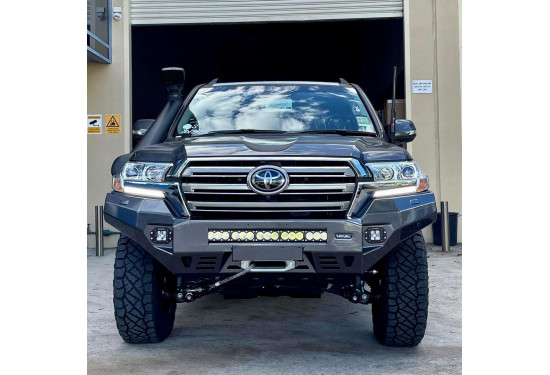 Бампер силовой передний алюминиевый Rival для Toyota Land Cruiser 200 2015-2021
